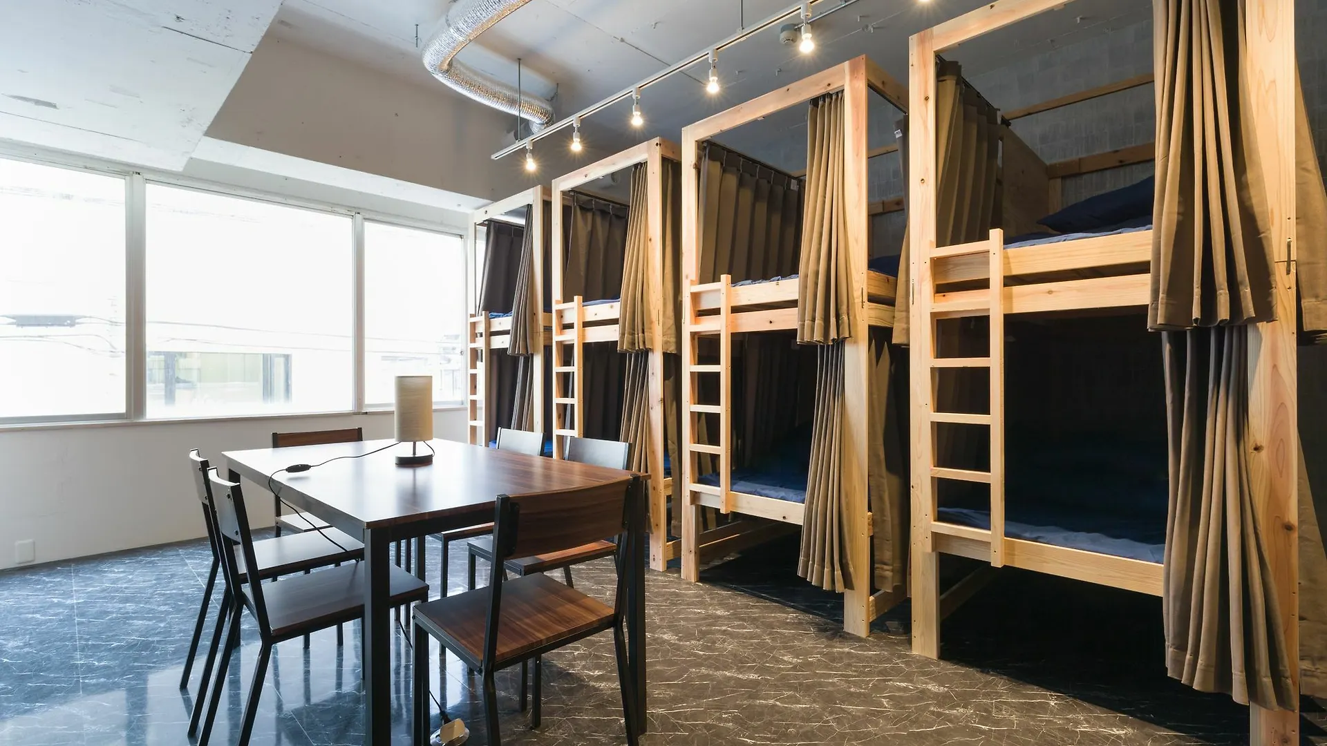 Hostel The Pisces Inn Fukuoka